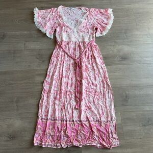 ANANY pink and white floral maxi dress - size large